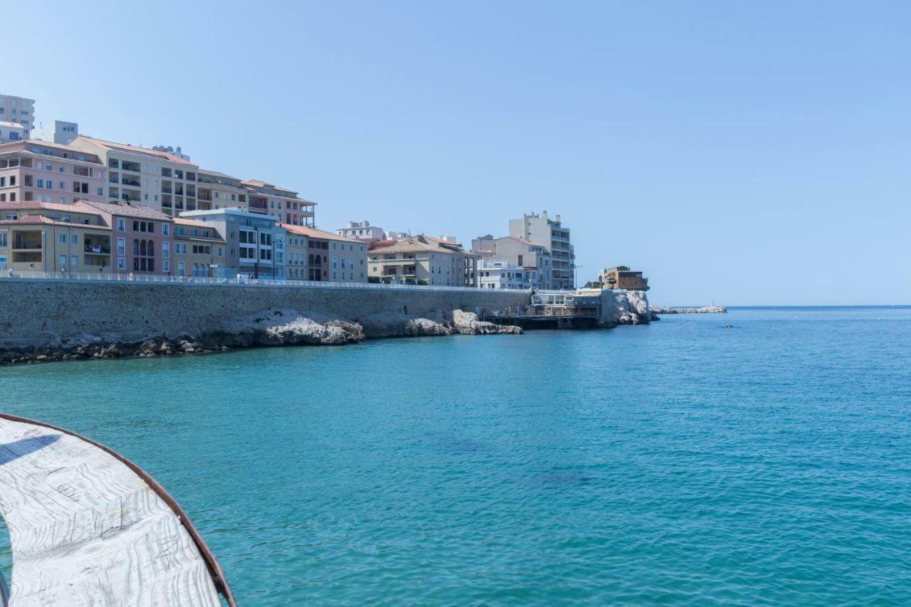 Stud Terras Ville Corniche 2 Pers Stat Gratuit Rue Modif Suivt Possib Et Accord Exclusif Марсилия Екстериор снимка